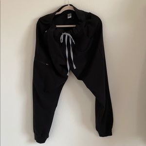 FIGS Zamora Jogger Scrub Pants in Black